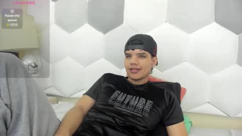 Axel Forte online show from 10/17/25, 01:14