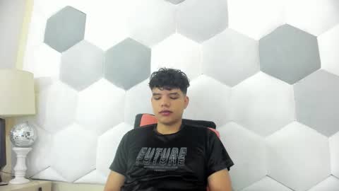 Axel Forte online show from 12/02/25, 12:43