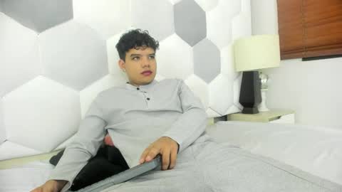 Axel Forte online show from 02/21/26, 01:01