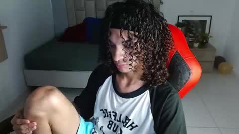 Snapshot of axel_fox7 chatting on 01/06/26, 11:40 Axel online show from 01/06/26, 11:40