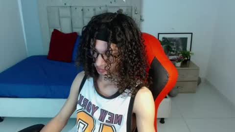 Snapshot of axel_fox7 chatting on 01/16/26, 11:31 Axel online show from 01/16/26, 11:31