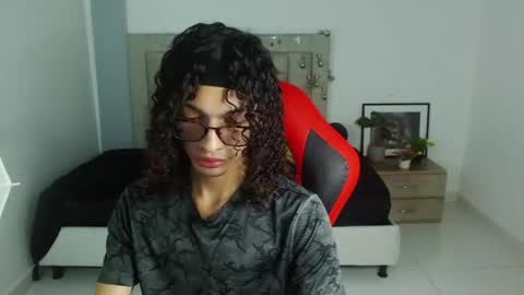 Snapshot of axel_fox7 chatting on 01/18/26, 11:30 Axel online show from 01/18/26, 11:30