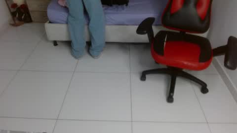 Snapshot of axel_fox7 chatting on 06/01/26, 12:56 Axel online show from 06/01/26, 12:56