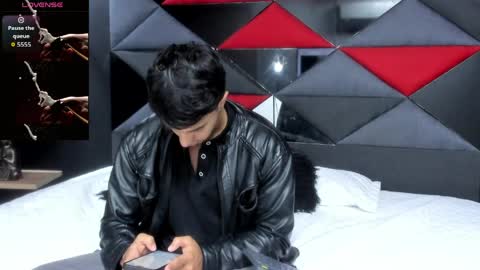 Snapshot of axel_hendrick chatting on 04/07/26, 12:16 axel_hendrick online show from 04/07/26, 12:16