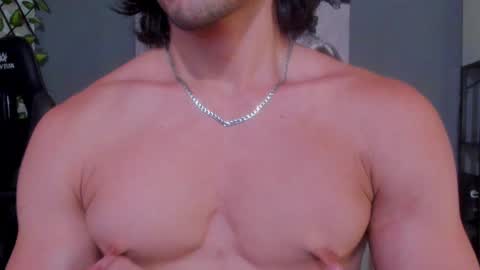 Axel online show from 01/06/25, 11:31