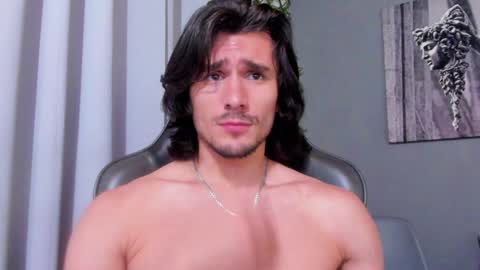 Axel online show from 01/20/25, 10:37