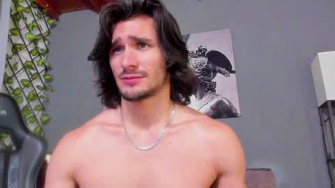 Axel online show from 01/25/25, 12:27