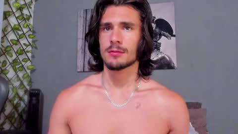 Axel online show from 02/07/25, 09:48