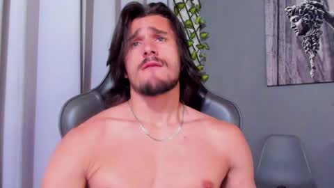 Axel online show from 02/17/25, 08:58