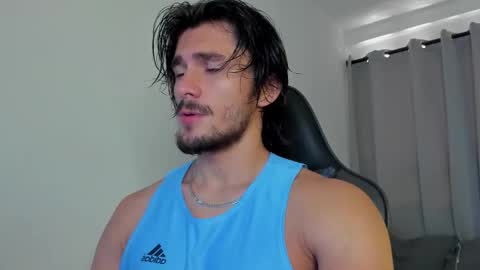 Axel online show from 10/02/25, 03:41