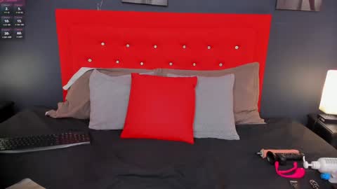 Snapshot of axel_ps chatting on 12/03/24, 03:20 Alex online show from 12/03/24, 03:20