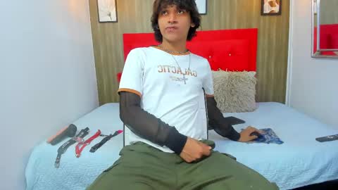 Snapshot of axel_ps chatting on 03/03/25, 09:15 Alex online show from 03/03/25, 09:15