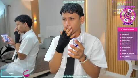 Snapshot of axel_ps chatting on 09/25/25, 02:15 Alex online show from 09/25/25, 02:15