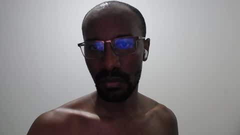 Snapshot of axel_rios_207467 chatting on 11/01/25, 01:29 axel rios online show from 11/01/25, 01:29