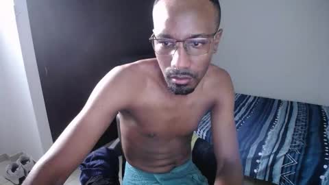 Snapshot of axel_rios_207467 chatting on 11/25/25, 09:04 axel rios online show from 11/25/25, 09:04