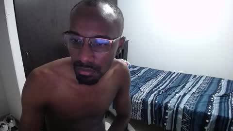 Snapshot of axel_rios_207467 chatting on 11/29/25, 07:33 axel rios online show from 11/29/25, 07:33