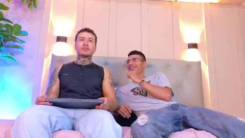 Axel  online show from 04/29/26, 07:20