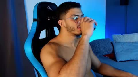 axel stein NEW ACCOUNT online show from 02/13/25, 12:46