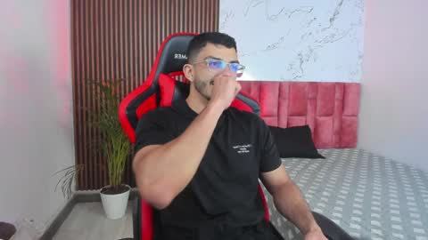 Snapshot of axel_stein2 chatting on 01/03/25, 03:38 Axel online show from 01/03/25, 03:38