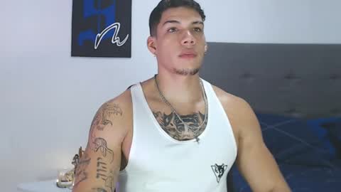 INDEPENDENT MODEL  online show from 01/16/25, 04:07