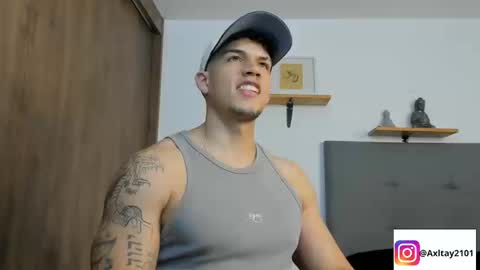 Snapshot of axel_taylor21 chatting on 03/12/26, 11:33 INDEPENDENT MODEL online show from 03/12/26, 11:33