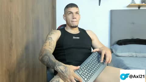 INDEPENDENT MODEL  online show from 05/16/26, 02:49