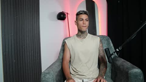 Agustin online show from 02/04/25, 12:40