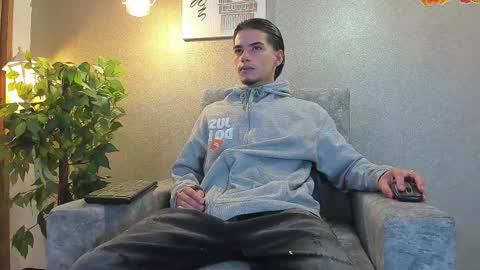 axel  online show from 01/08/26, 11:23