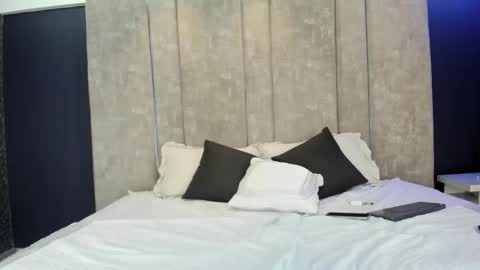 Axel and Renata online show from 05/07/26, 09:20