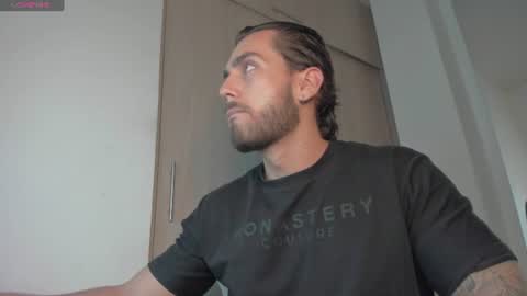 axelblaze_1 online show from 06/16/26, 01:47