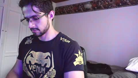 axelcr0ss online show from 11/12/25, 09:47