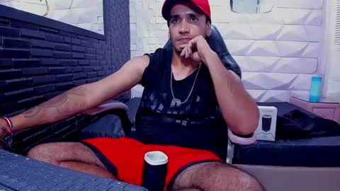 Axell Cross2 online show from 01/30/25, 11:55