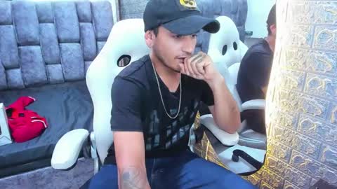 Axell Cross2 online show from 02/05/25, 08:57