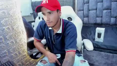 Axell Cross2 online show from 02/07/25, 07:49