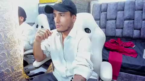 Axell Cross2 online show from 02/08/25, 07:16