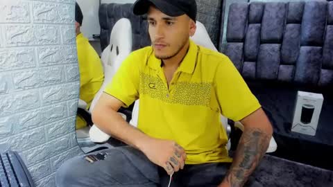 Axell Cross2 online show from 02/24/25, 08:36