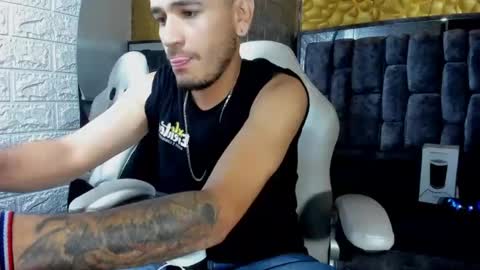 Axell Cross2 online show from 03/02/25, 06:16