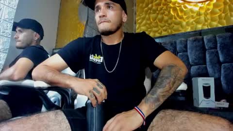 Axell Cross2 online show from 03/02/25, 09:21