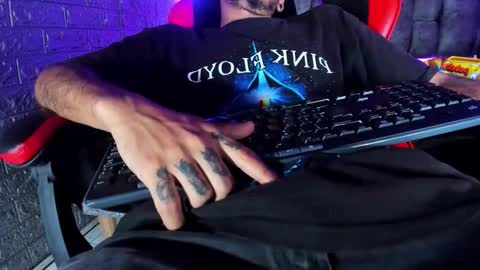 Axell Cross2 online show from 05/06/26, 02:51