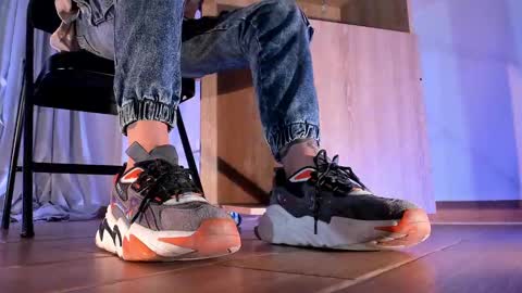 im your little femboy  ALEX   online show from 02/10/25, 09:04