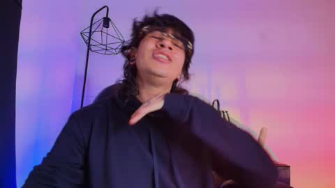 Snapshot of axellkush chatting on 03/19/26, 12:25 AxellKush online show from 03/19/26, 12:25