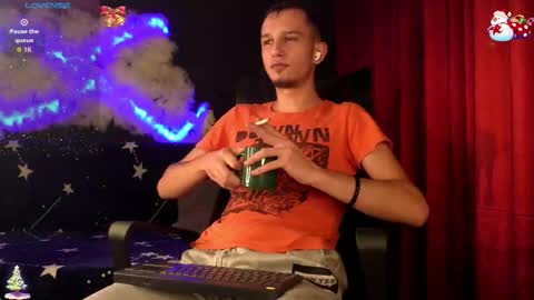 Snapshot of axelmaxximo chatting on 12/01/25, 03:55 Axxel online show from 12/01/25, 03:55