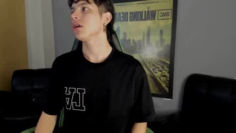 Axel Raven online show from 12/02/24, 01:35