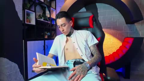 Snapshot of axelroyce chatting on 04/20/26, 02:09 axelroyce online show from 04/20/26, 02:09