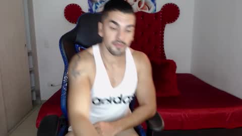 Axel online show from 03/04/26, 11:27