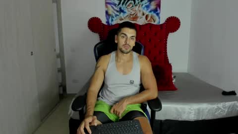 Axel online show from 05/13/26, 11:33