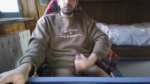 Axel online show from 12/21/24, 07:45