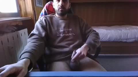 Axel online show from 12/28/24, 01:28