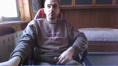 Axel online show from 12/29/24, 01:28