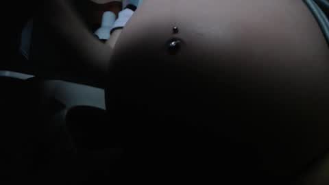 Snapshot of axl_17 chatting on 01/13/26, 07:13 Axl online show from 01/13/26, 07:13